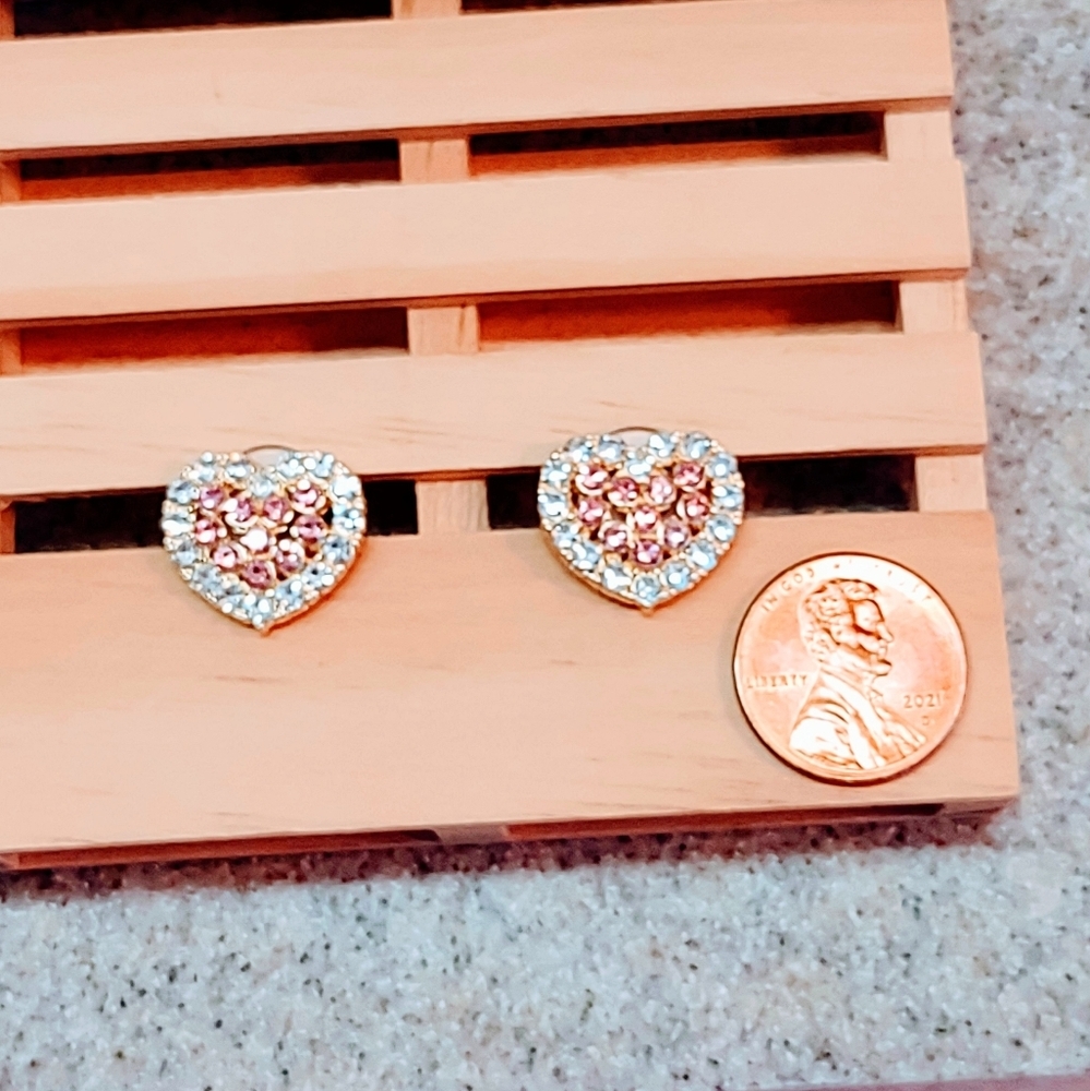 DOUBLE HEART PINK & CLEAR CUBIC ZIRCONIA SURGICAL STEEL STUD EARRINGS - Picture 4 of 9